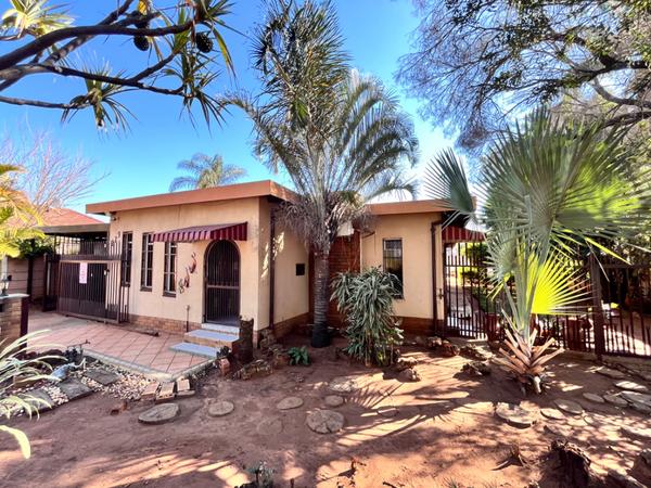 Property For Rent in Dorandia, Pretoria