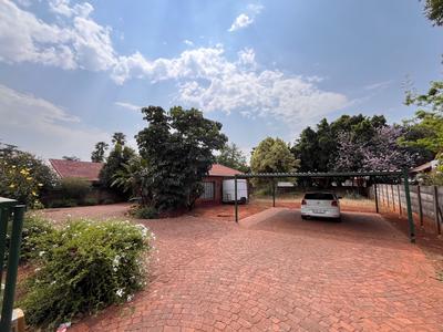 House For Sale in The Orchards, Akasia