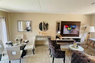 Townhouse For Sale in Kosmosdal, Centurion