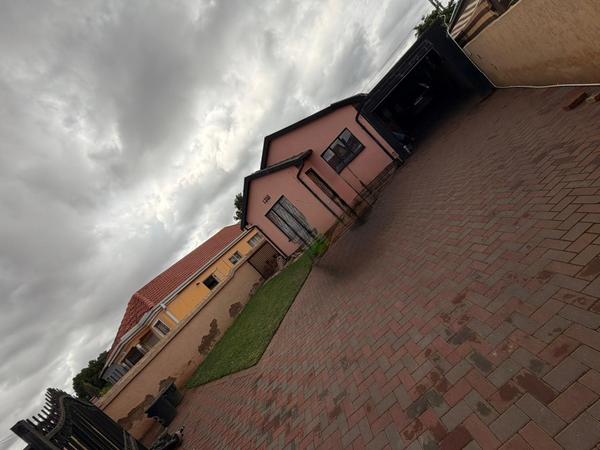 Property For Sale in Soshanguve Xx, Soshanguve